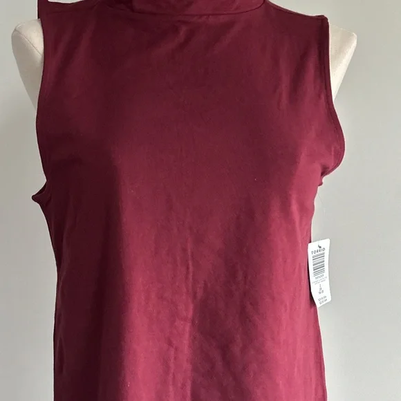 NWT Torrid Rich Burgundy Sleeveless Mock Turtle Neck Tank Top - Picture 3 of 7